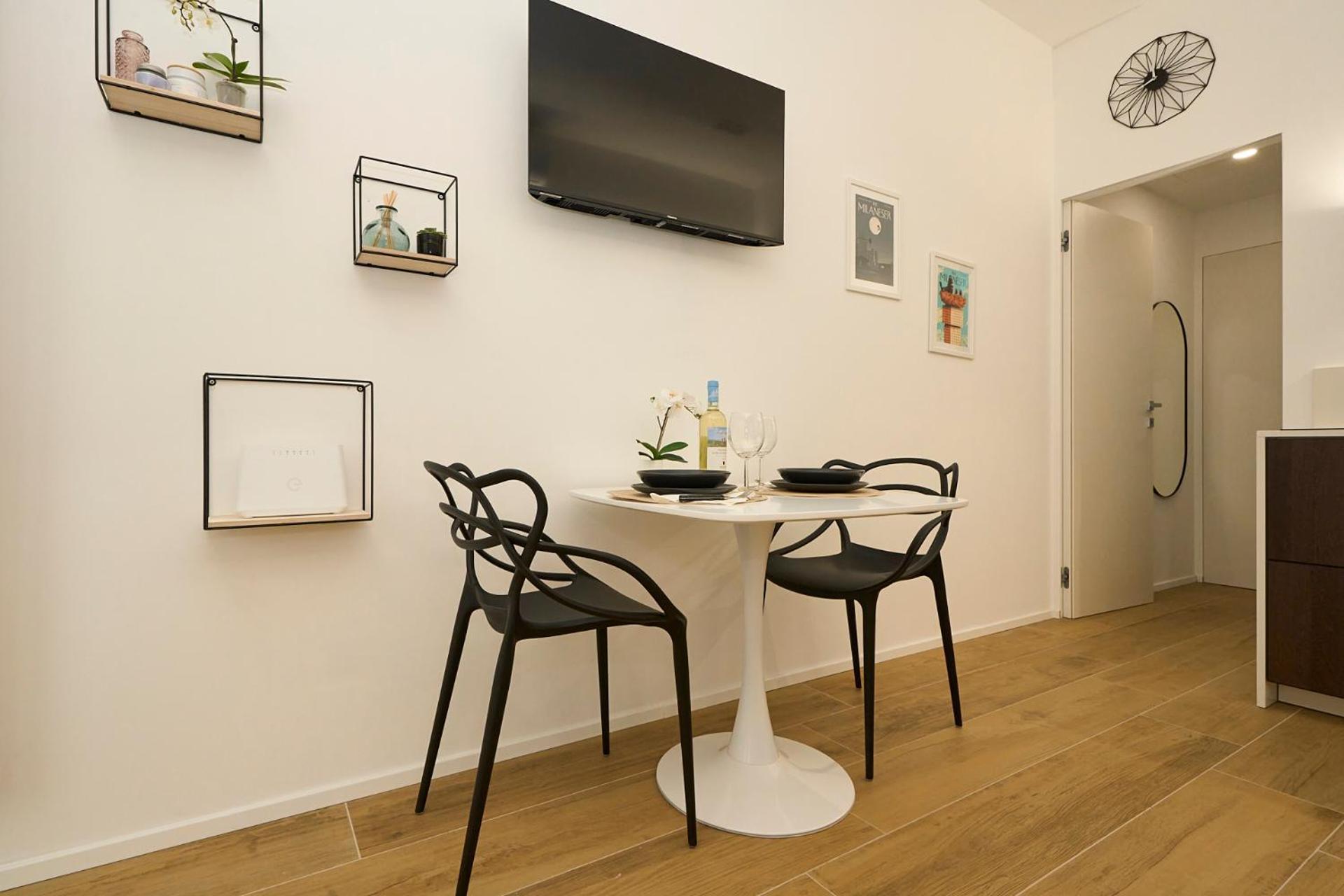 Duomo 10 Min - Cozy With Netflix & Wifi Apartment Милано Екстериор снимка